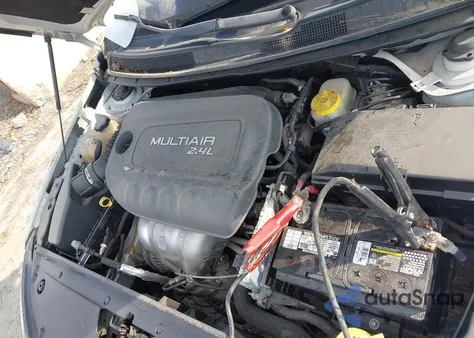 2015 Chrysler 200 Limited z USA, uszkodzony, nr VIN 1C3CCCAB1FN620975